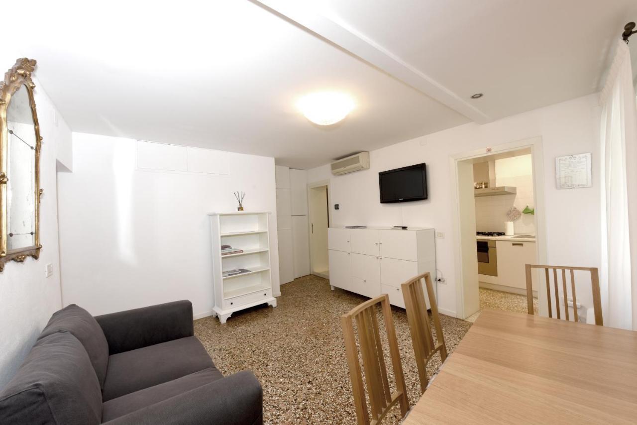 Casa Ai Greci - Central Apt In Castello Venise Extérieur photo